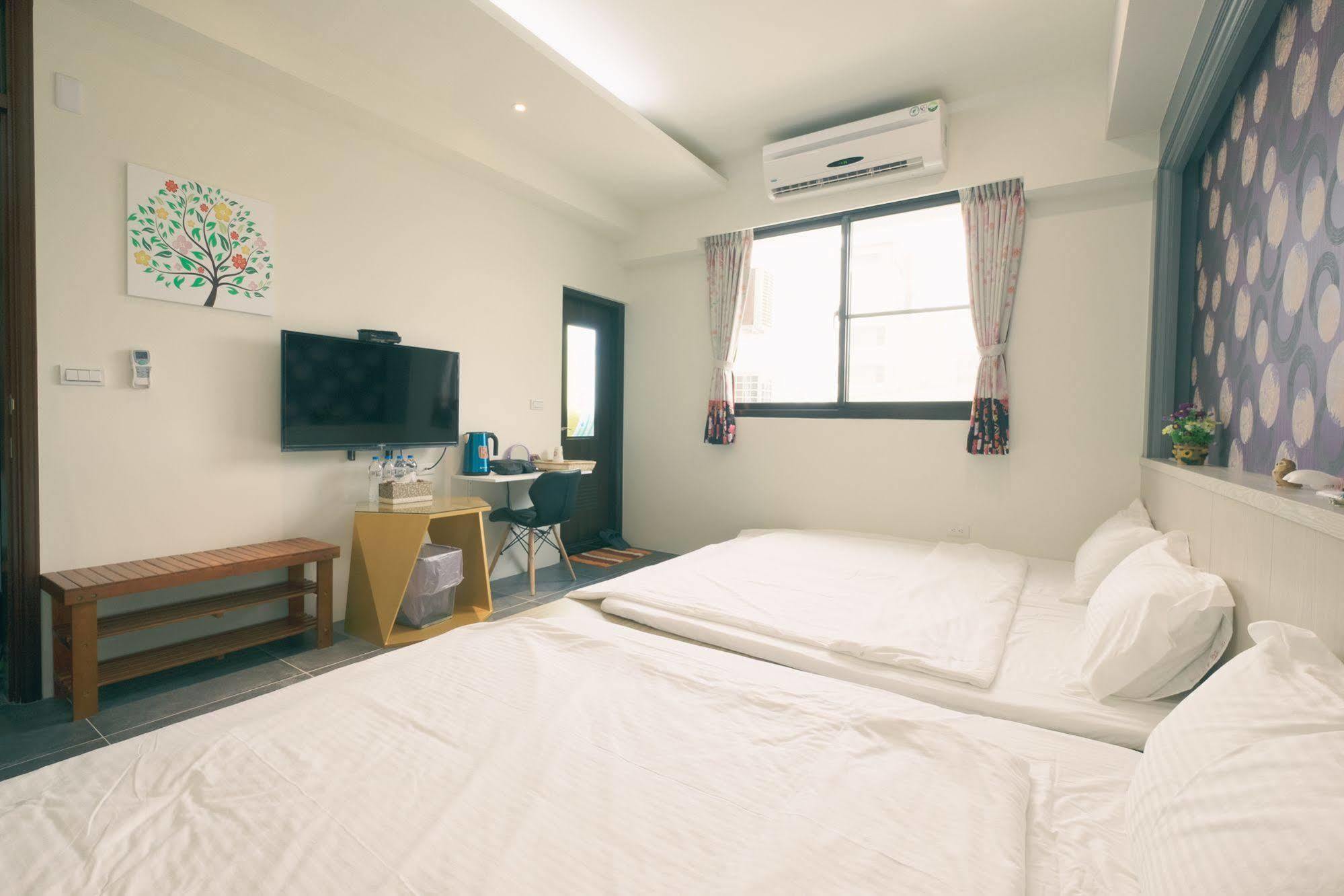 Zhizhu Homestay Tainan Exterior foto